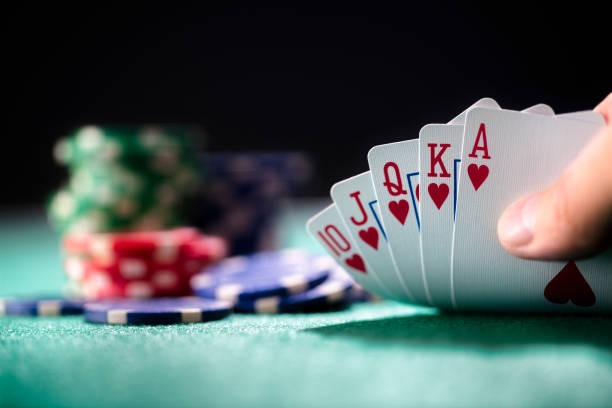 Three Card Poker hand rankings display on st777 live table